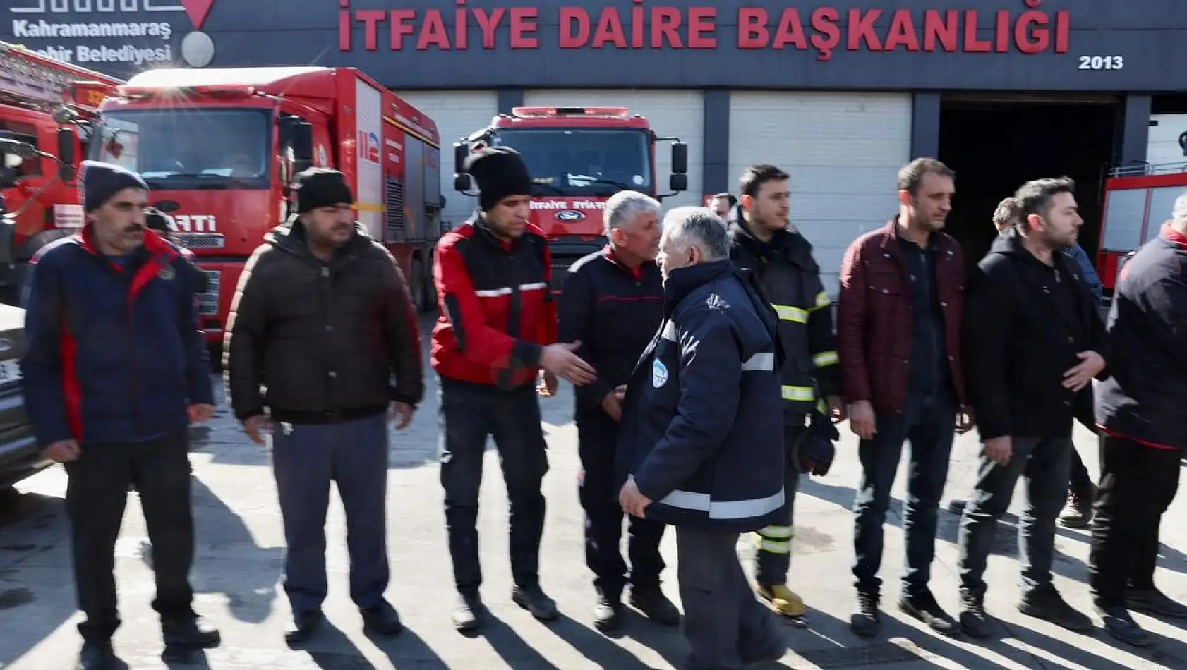 Deprem Bölgesindeki itfaiye erleri ziyaret edildi