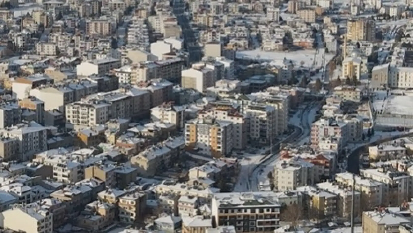 Develi'de baskın: O adreslerden neler çıktı neler