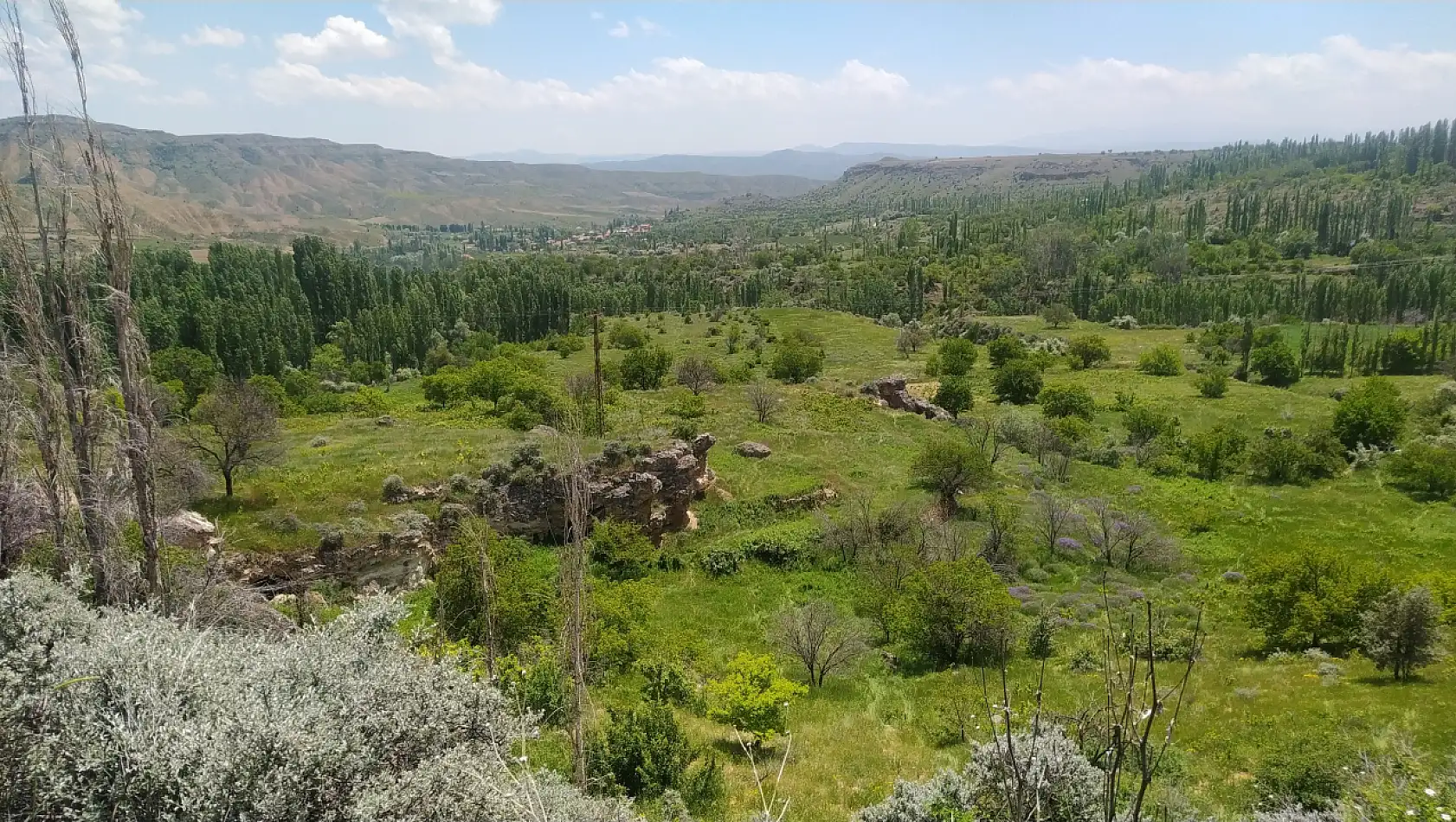 Gemerek'te kayıp genç olayı gizemini koruyor!