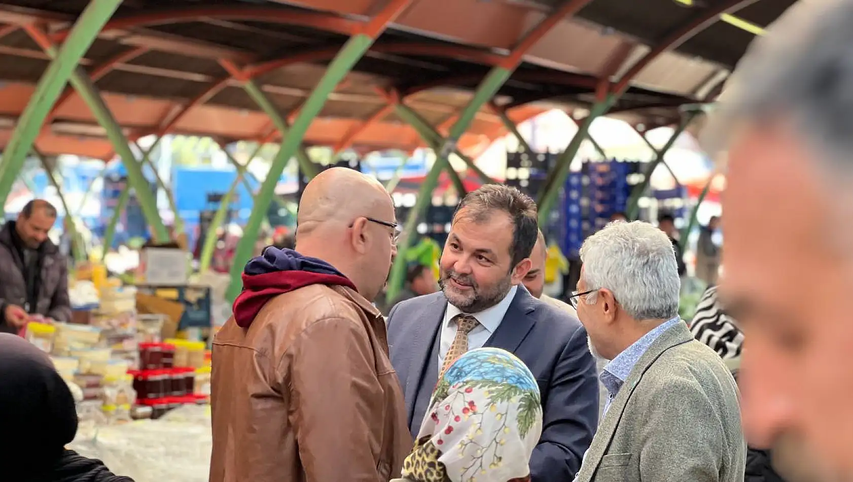 Gözütok'tan öğrencilere ve ev hanımlarına iş projesi