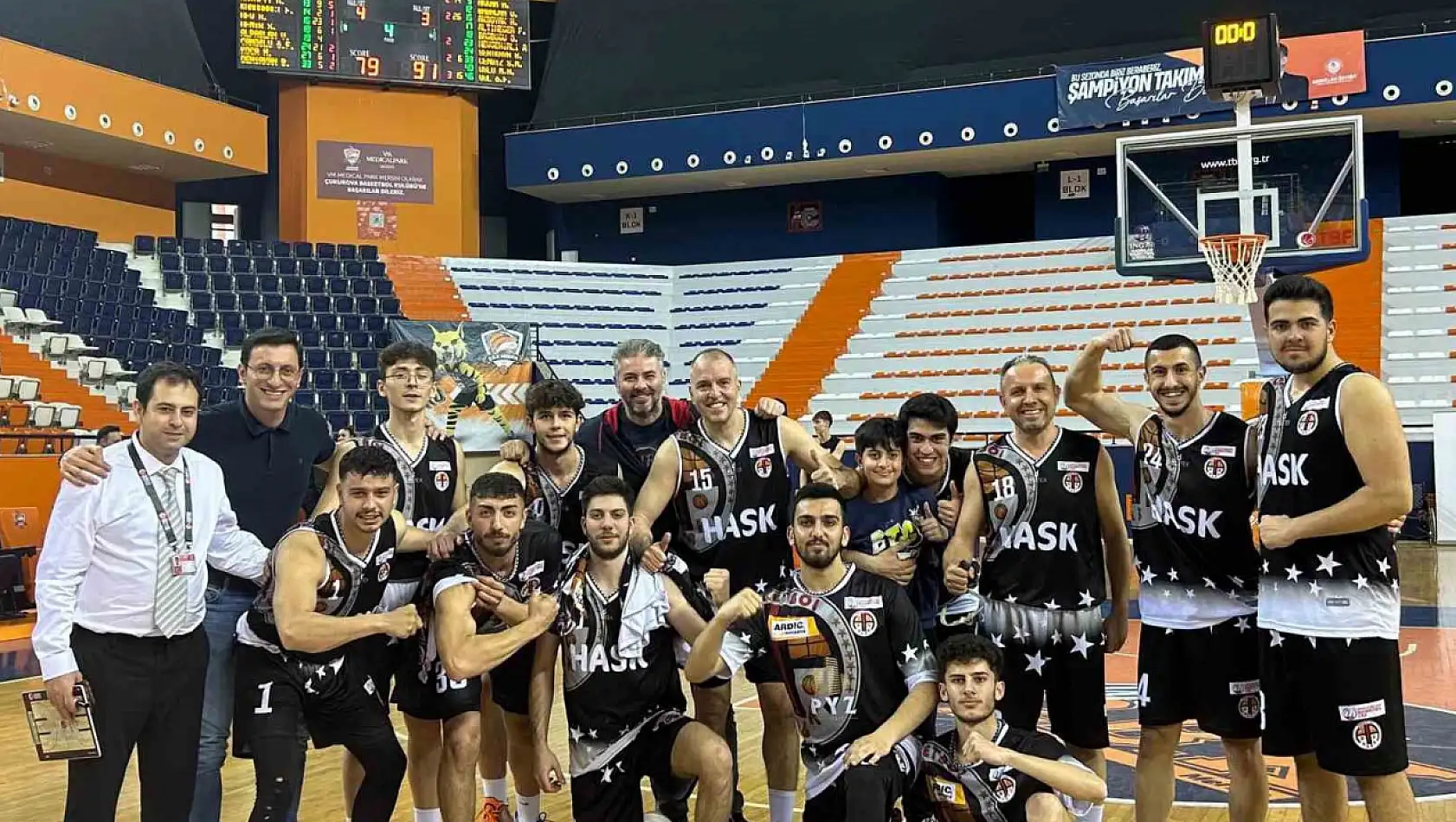 Kayserili basketbolcular Mersin Barosu'nu 91-79 yendi