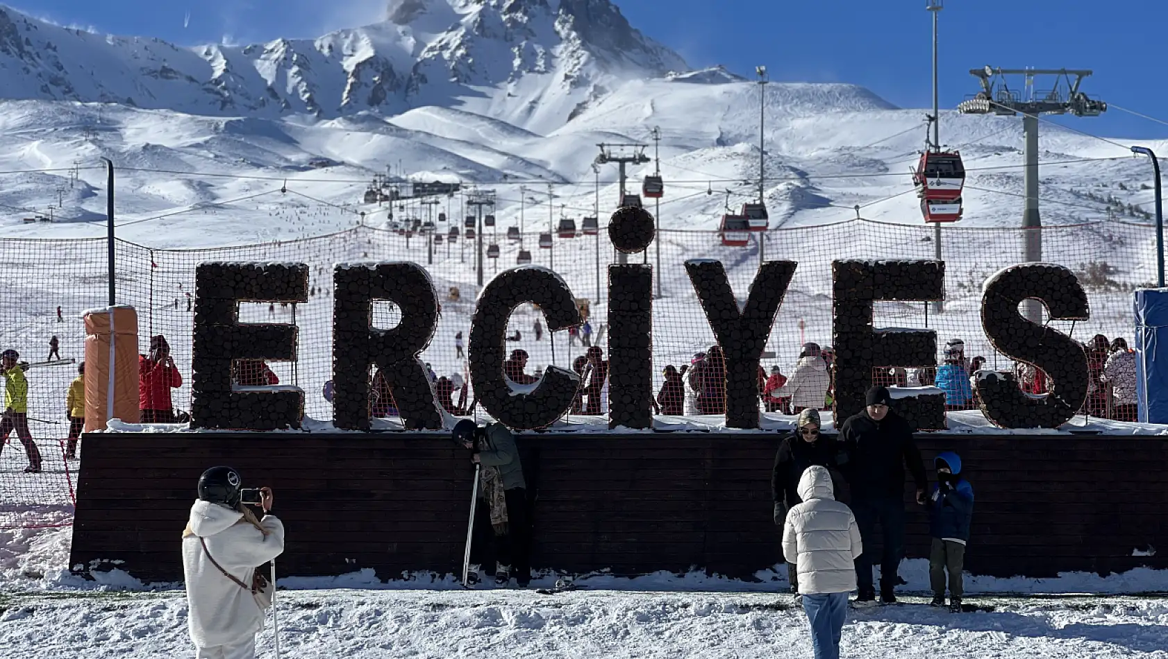 İstanbul'dan Kayseri'ye Erciyes için geldi! Herkesi davet etti