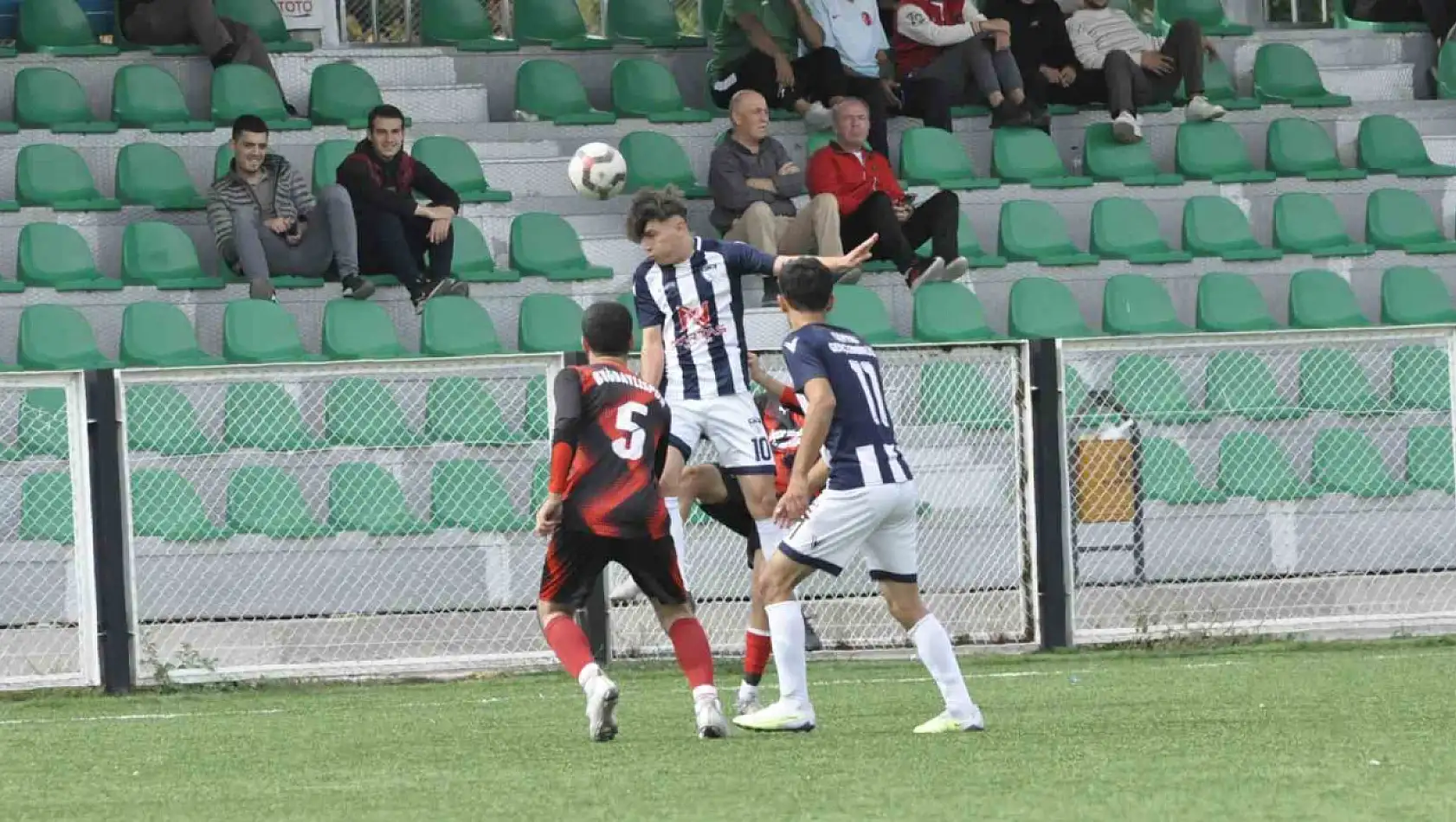 1. Amatör Küme'de 2 . haftada 47 gol atıldı