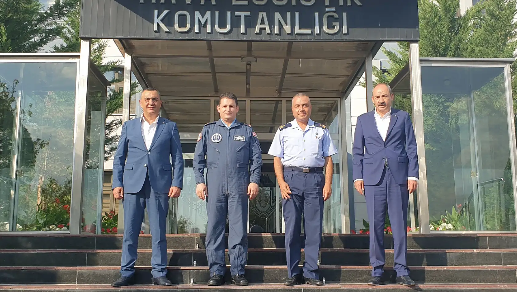 Kayseri'de de görev yapmıştı! O komutanın görev süresi uzatıldı