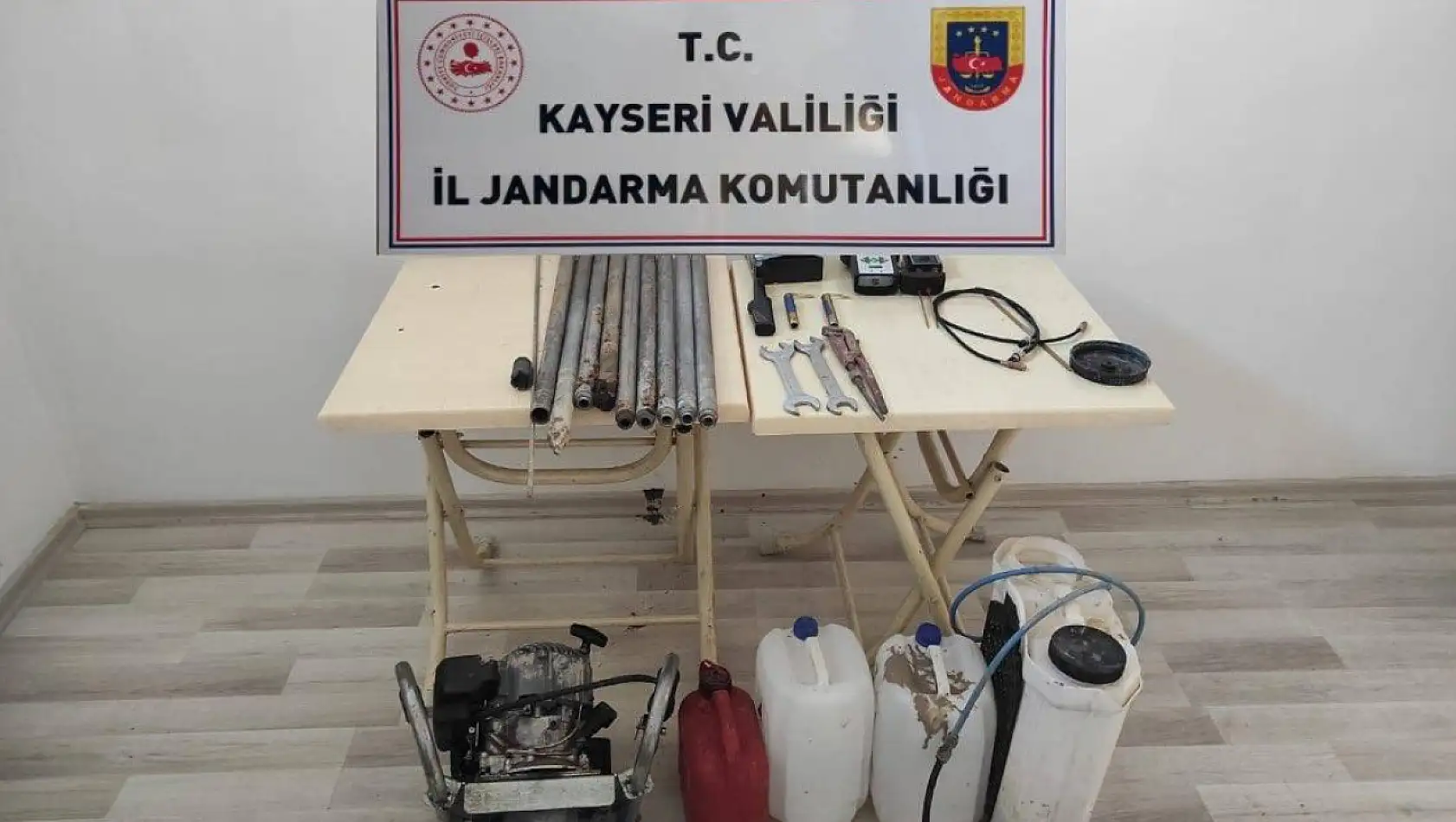 Kayseri'de defineciler suçüstü yakalandı!