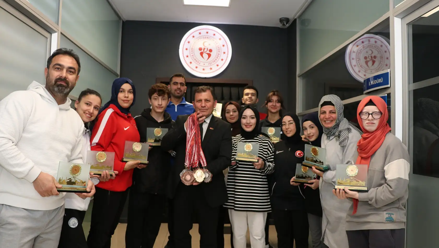 Kayseri'de taekwondo rüzgarı!