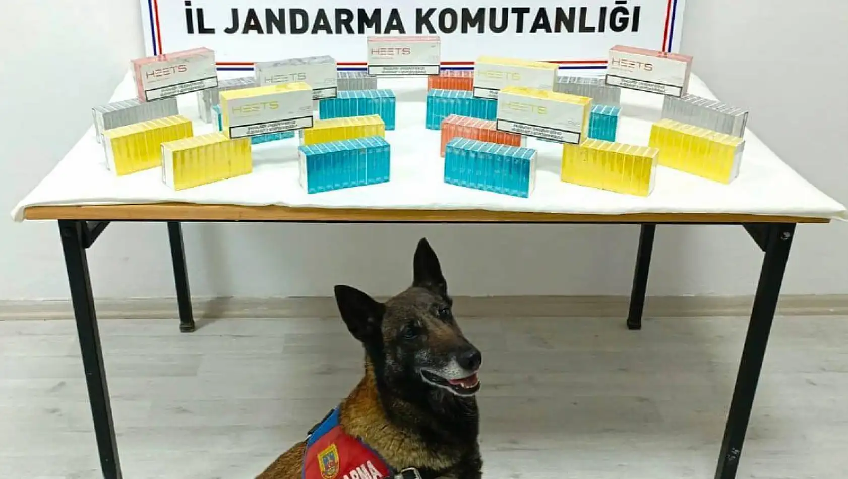 Kayseri'de yolcu otobüsünden neler çıktı neler!