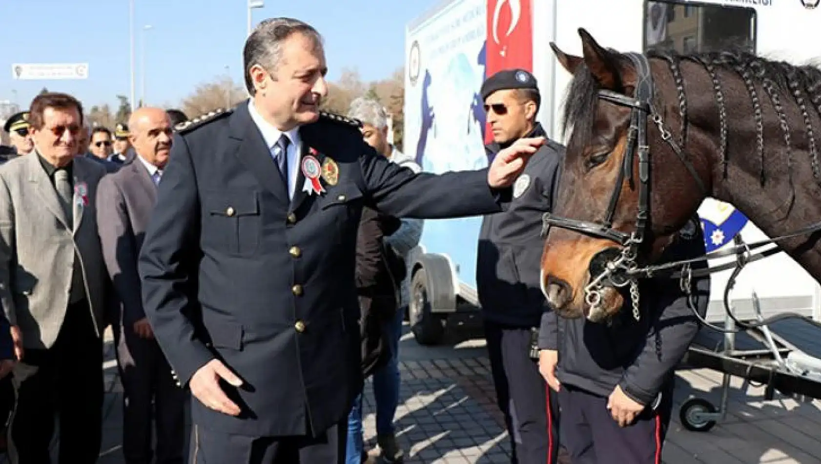 Kayseri eski Emniyet Müdürü Büyükelçilik İçişleri Müşaviri oldu!