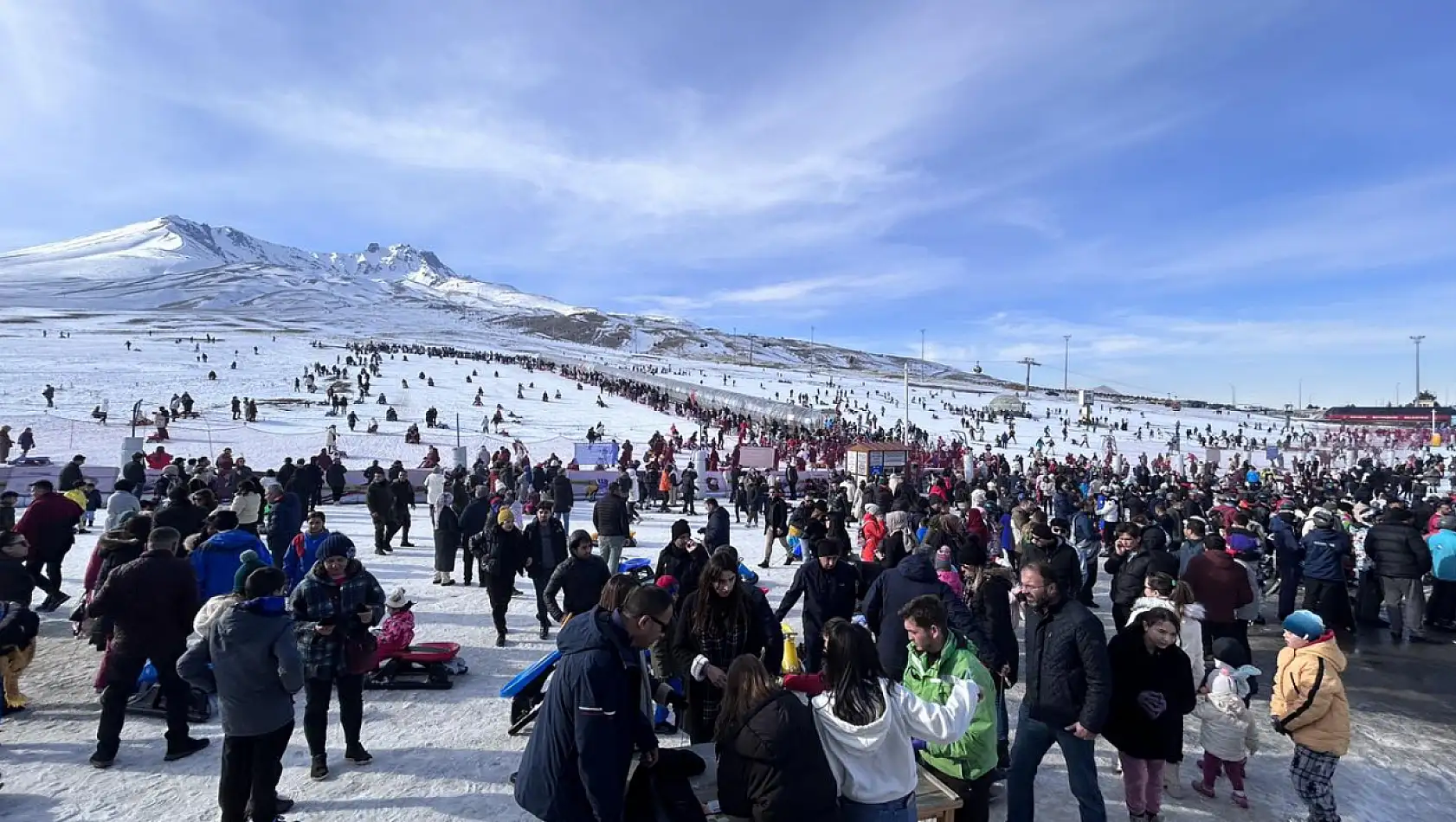 Kayseri oraya koştu! İzdihamı andıran görüntüler…