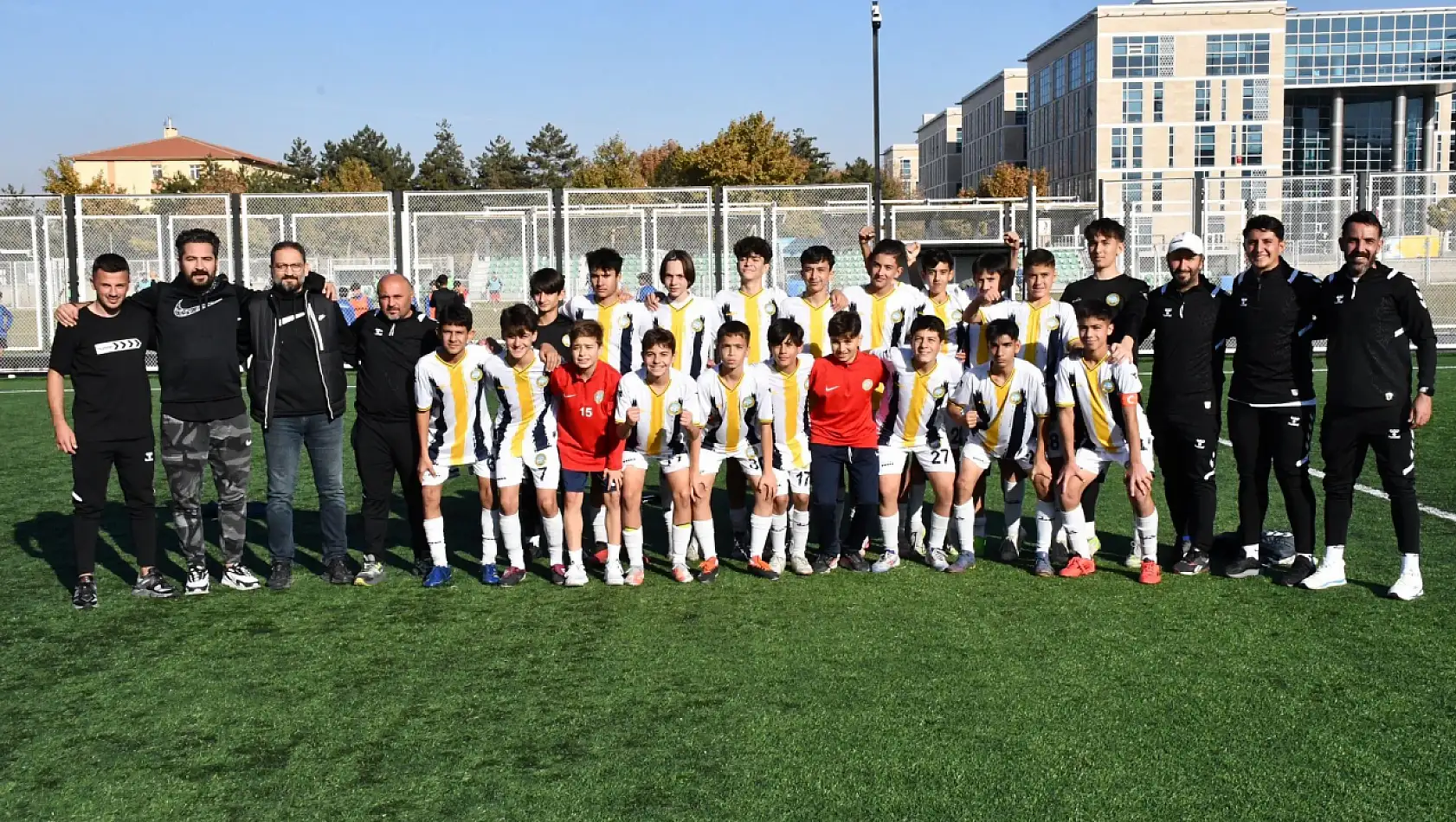 Kayseri U14 Ligi'nde büyük heyecan