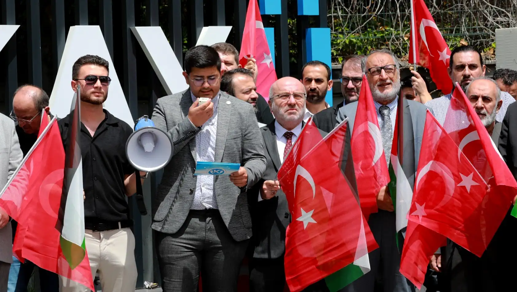 Kayseri Üniversitesi'nden Filistin'e destek