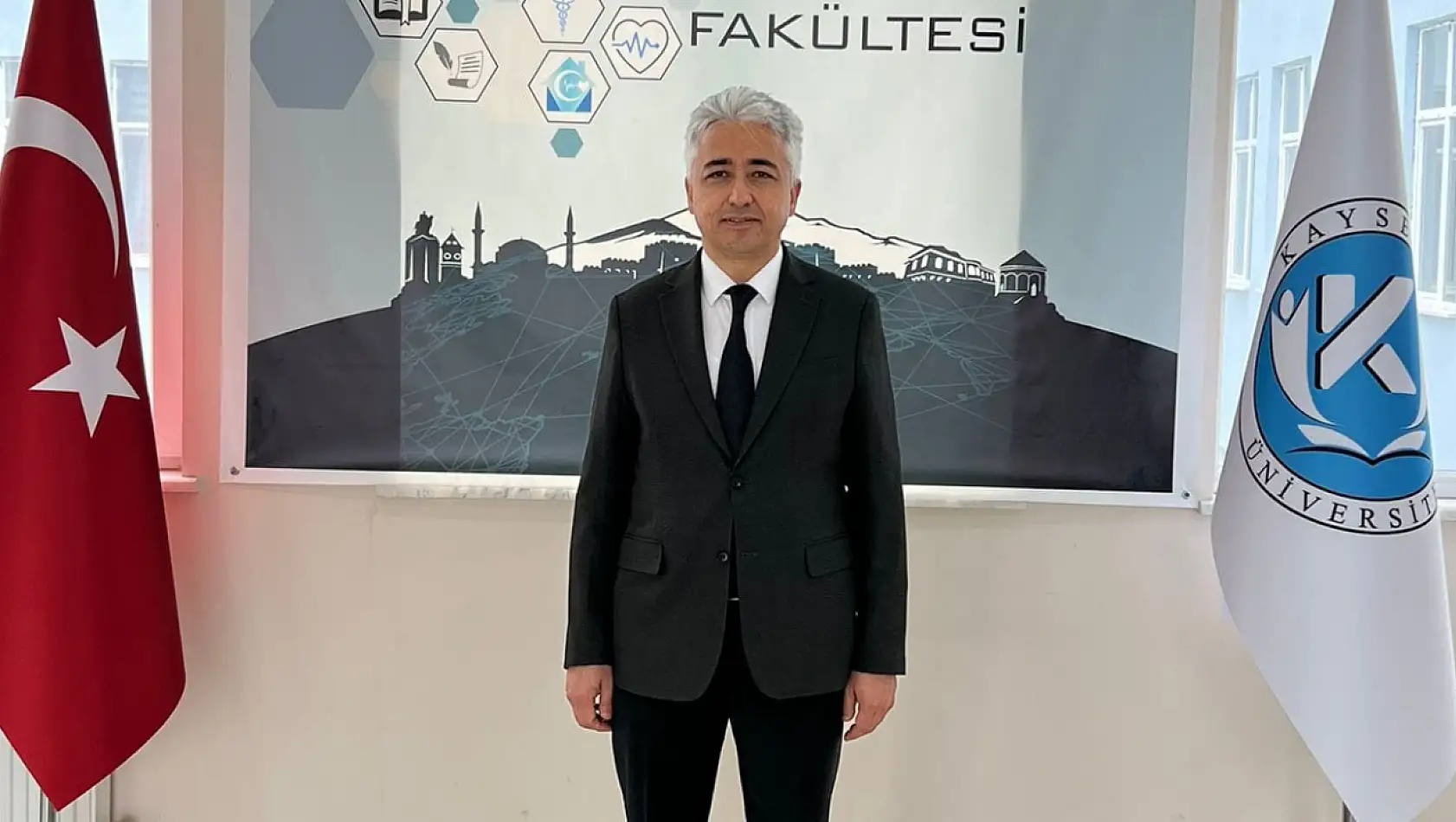 Kayseri Üniversitesi'ne atandı