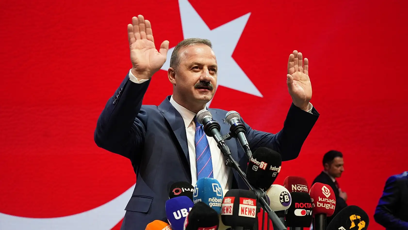 Kayserili o isim de Ağıralioğlu'nun yeni partisinde