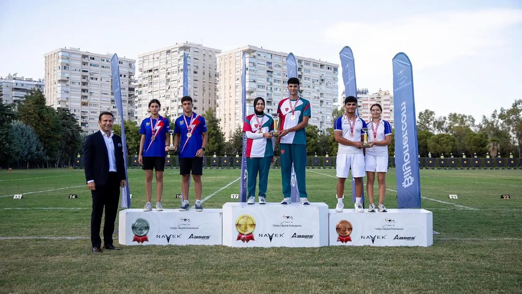 Kayserili okçular Antalya'dan 4 madalya ile döndü