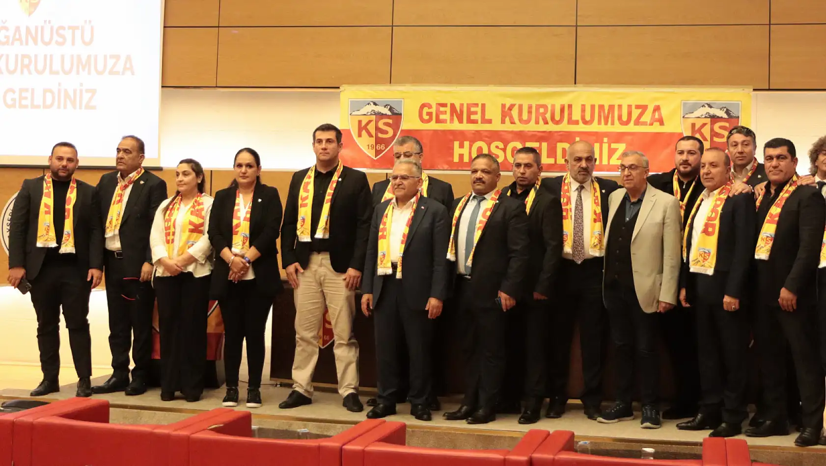 Kayserispor'da beklenen gelişme yaşandı!