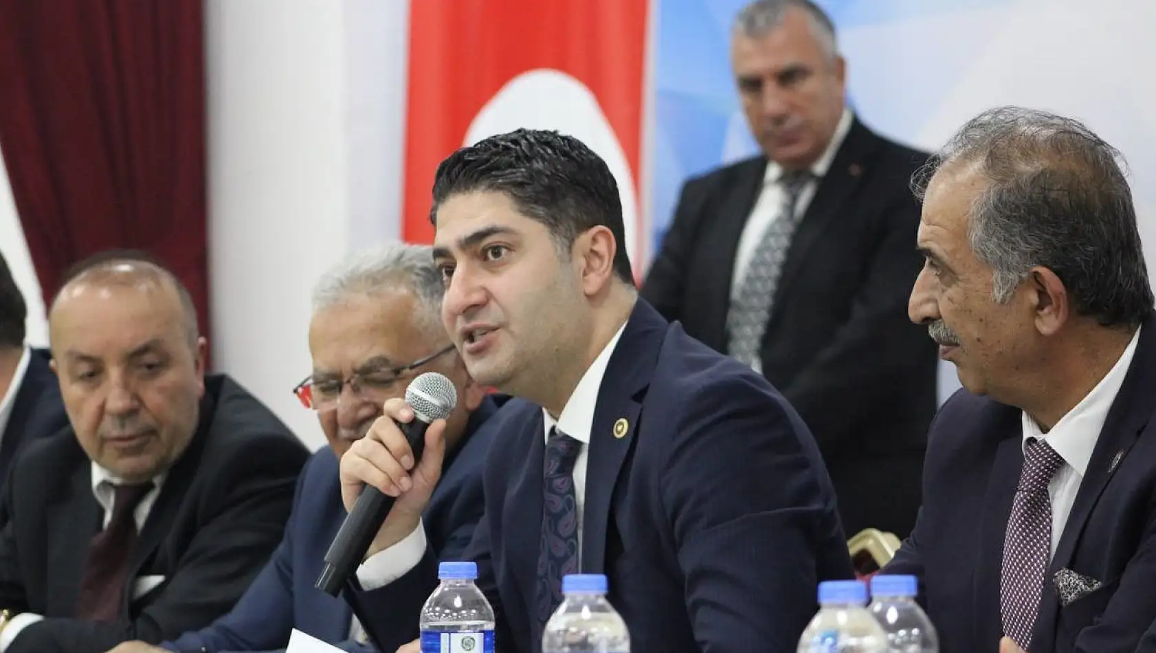 MHP'li İsmail Özdemir, Pınarbaşı seçimleriyle ilgili dikkat çeken açıklamalarda bulundu