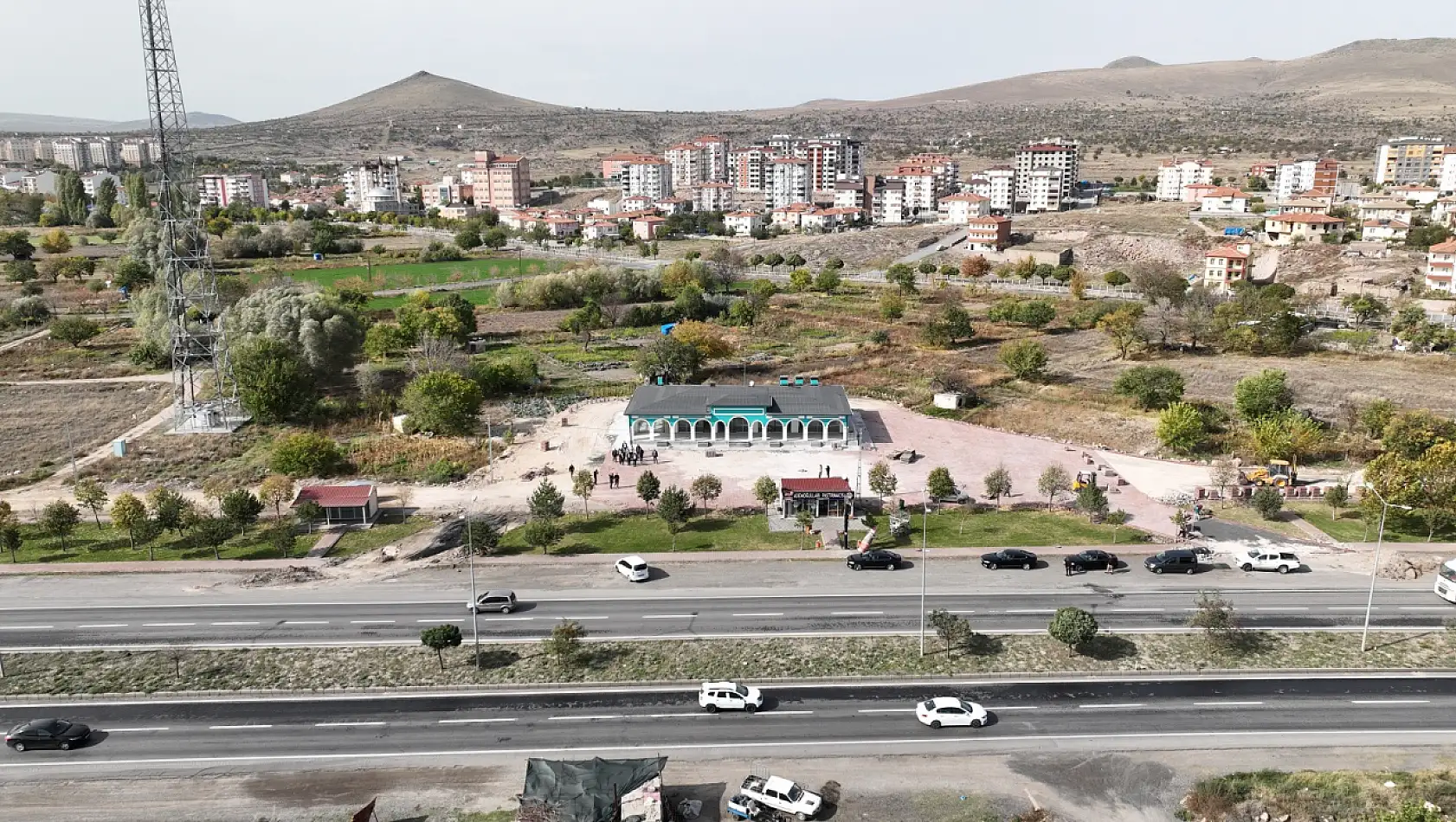 Kayseri'de mini terminal ile Yufka ve Yöresel Ürünler Evi hizmete başladı