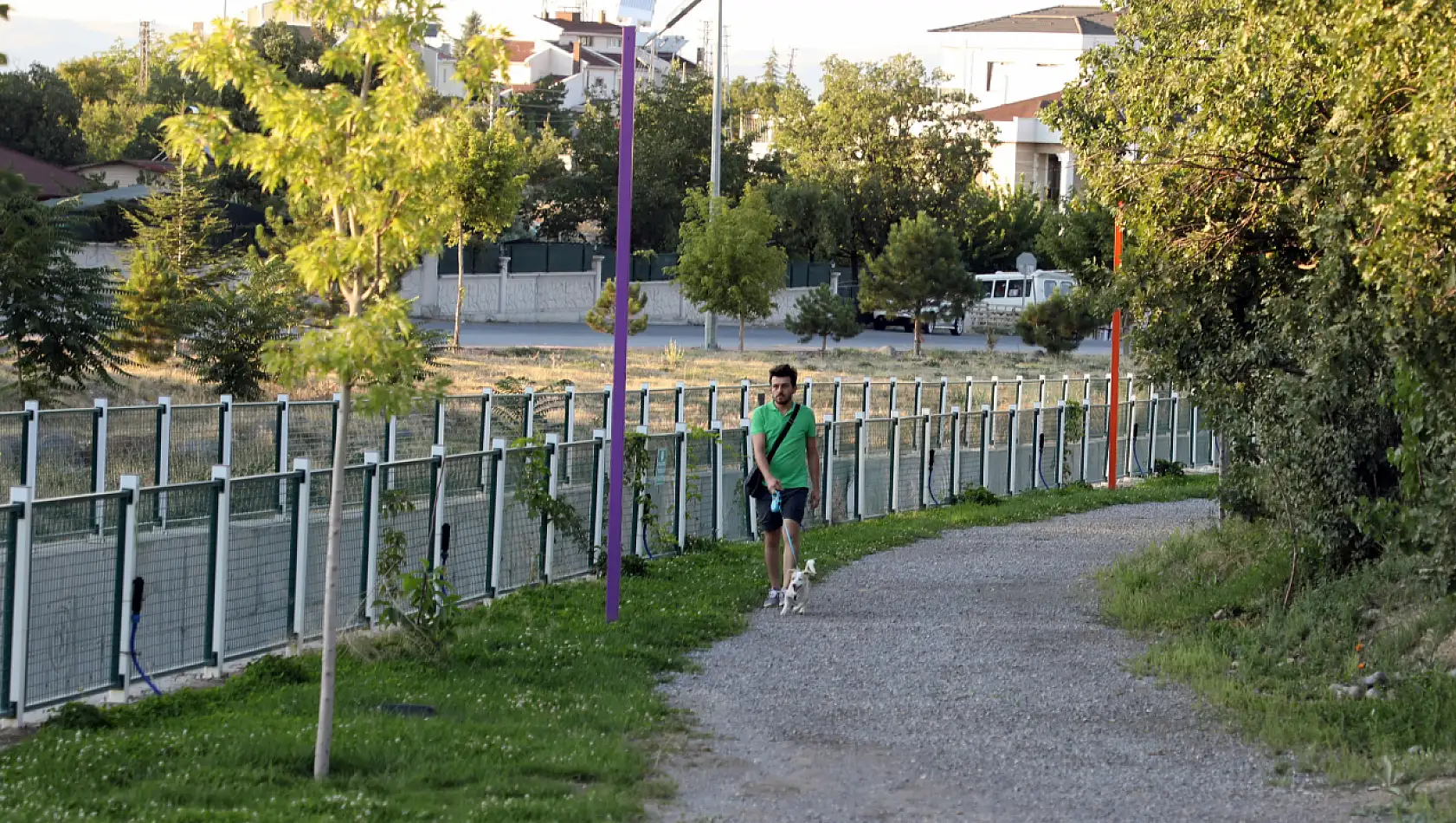 Minik dostlar için bin 600 metrelik parkur