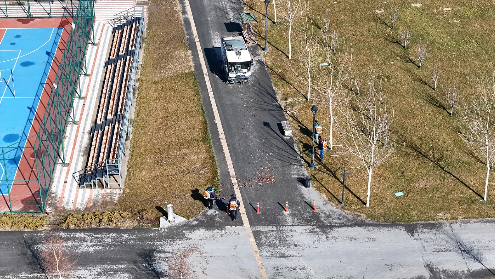 Recep Tayyip Erdoğan Millet Bahçesi temizleniyor