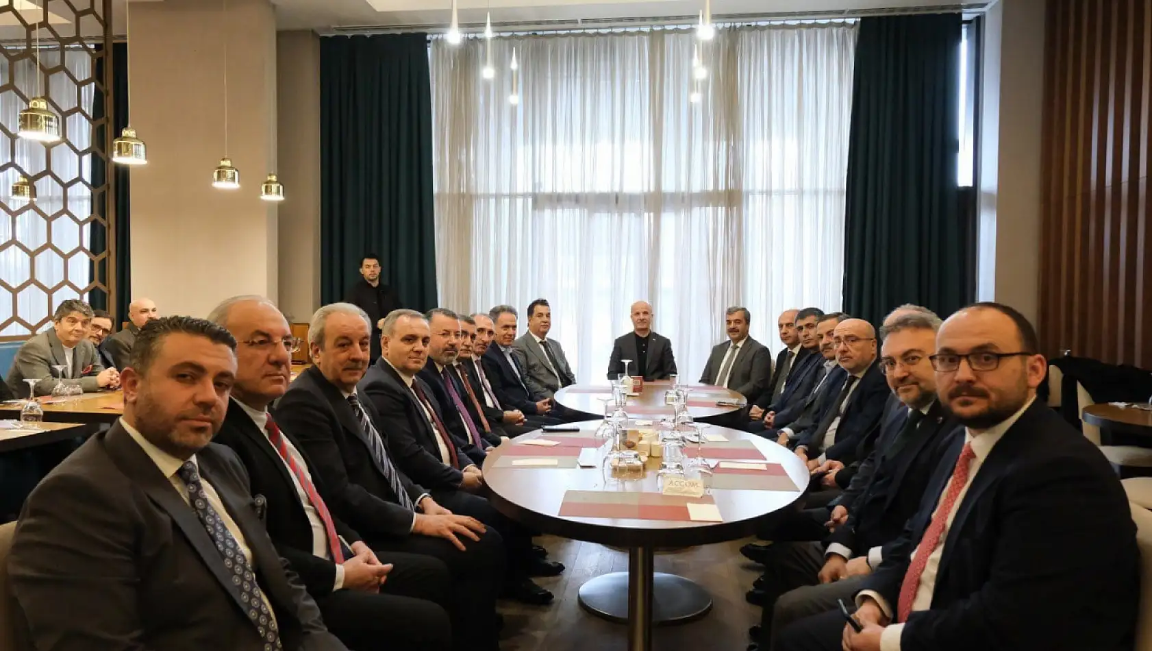 Rektör Karamustafa Sivas'ta toplantıya katıldı!