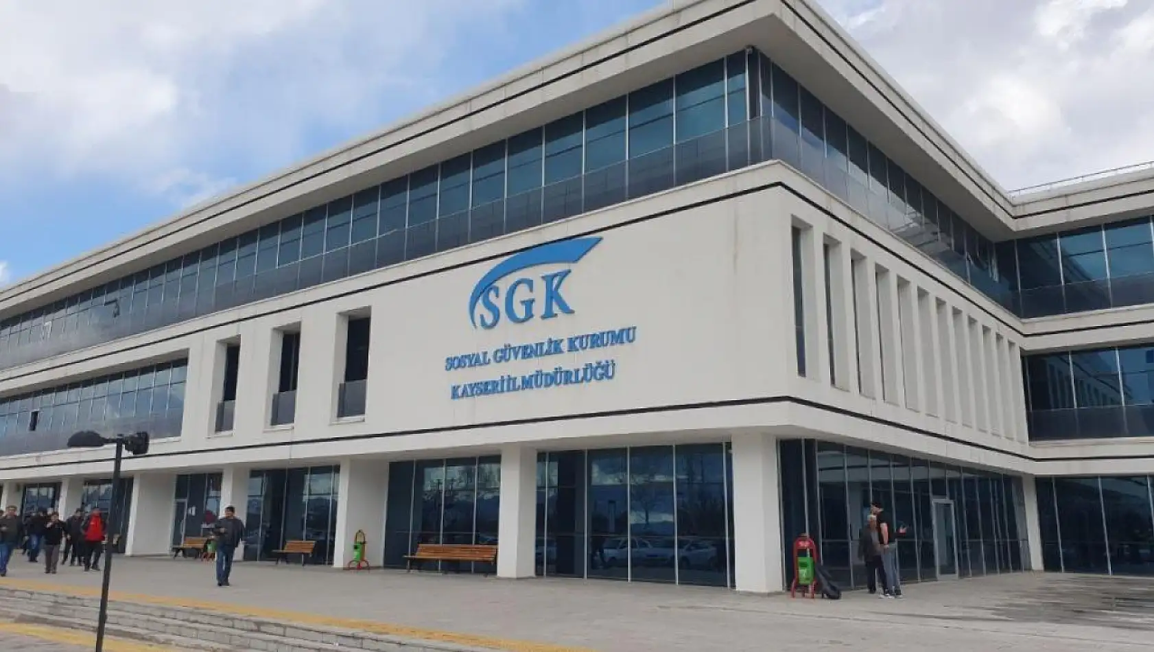 SGK Kayseri'de milyonluk dükkan satışı yapacak