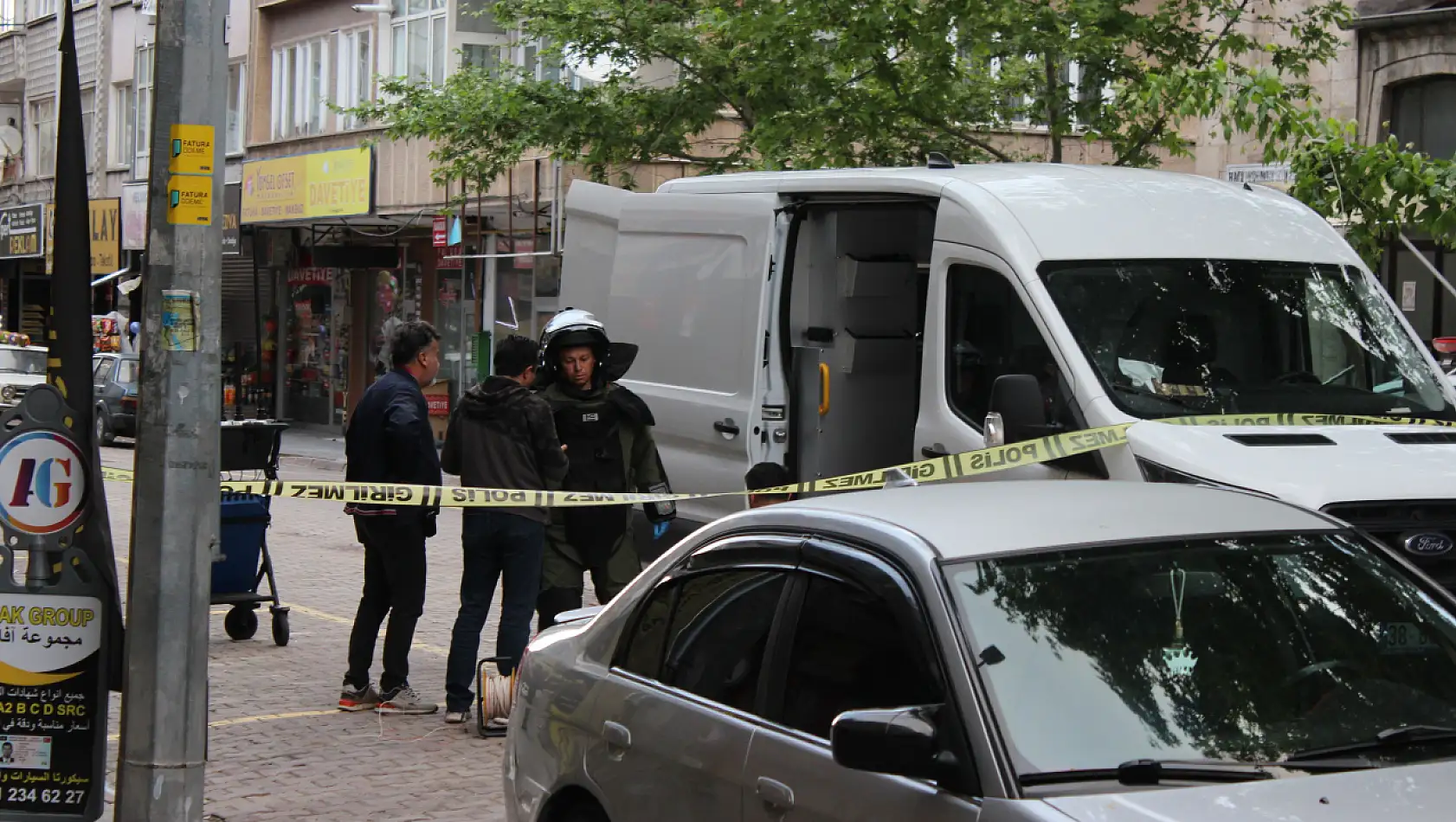Son Dakika! Kayseri'de şüpheli çanta alarmı: 3 çanta patlatıldı