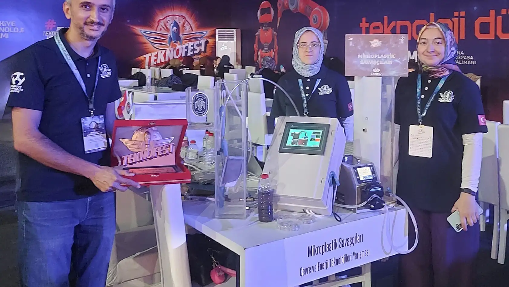 TEKNOFEST'te Melikgazi rüzgarı: 7 takım ilk 10'da