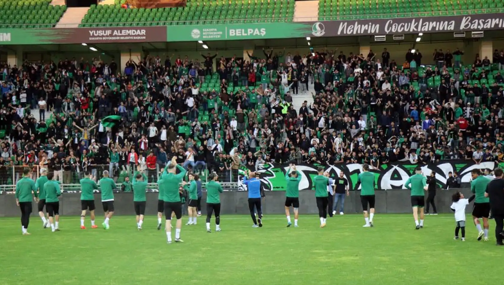 Türkiye'nin gözü komşuda olacak!