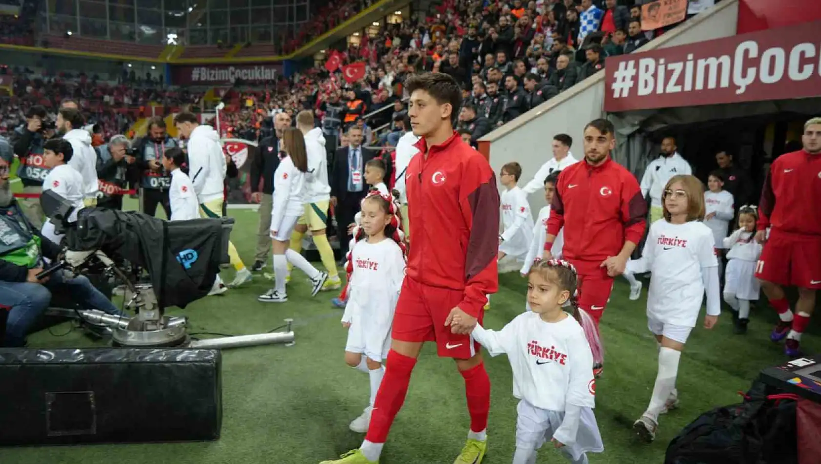 UEFA Uluslar B Ligi: Türkiye: 0 - Galler: 0 (Maç devam ediyor)