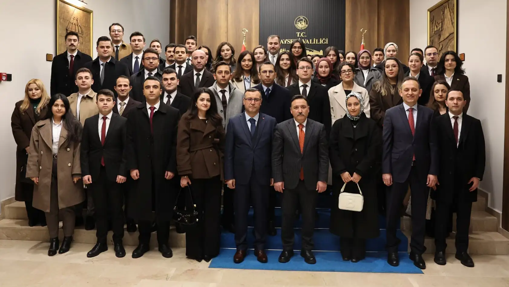 Vali Çiçek, Kayseri'de o isimlerle bir araya geldi