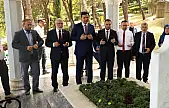 Arıkan katili ayaklarından asılan ismin mezarını ziyaret etti