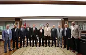 Başkanlar, Kayseri Büyükşehir Belediyesine akın etti!