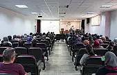 ERÜ Tıp Fakültesi Dekanı, kız imam hatip öğrencilerine ne anlattı