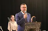 Kayseri Adliyesi'nden Türkiye'de bir ilk: Başsavcı şarkı söyledi!
