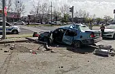 Kayseri'de korkutan kaza! Otomobil hurdaya döndü