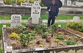 Kayseri'de mezarlıkta tek başına bir Başkan! Bunu ilk kez yaptı!