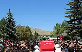Kayseri şehidini uğurladı