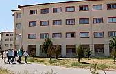 Müdür, hastanede denetime çıktı