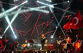 Ünlü şarkıcı Kayseri'ye geliyor! Şenlikte konser verecek