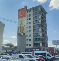AK Parti Kayseri il binasında hareketli saatler