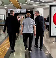 AK Parti'nin çat kapı vekilinin hastane ziyaretinde gerçek ortaya çıktı!