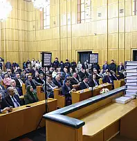 Arıkan kürsüye 1 milyon 214 binden fazla imza ile çıktı