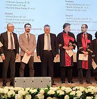 Bakkal Mehmed'in oğlu Kayseri'nin sevilen profesörünün kızı Avukat oldu