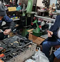 Başkan Yalçın'dan tasarruf tedbiri! Soluğu ayakkabıcı da aldı