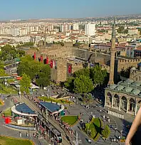 Büyük buluşma için geri sayım başladı: Kayserili sanatçı sahne alacak