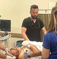 CHP'Lİ İSME YÖNELİK SİLAHLI SALDIRI DAVASINDA SANIKLAR HAKİM KARŞISINA ÇIKTI