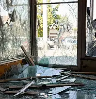 Depremzedeye para teklif edip kim dükkan kurşunlattı?