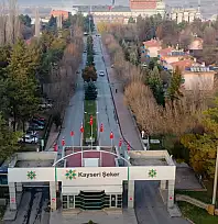 Dev şirketin kredi notunda dikkat çeken gerileme!