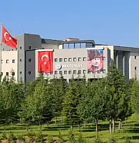 Erciyes Üniversitesi'nden 'ağaç kesimi' iddialarına açıklama