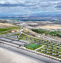 Erkilet Millet Bahçesi'ne yapılacak kafenin maliyeti belli oldu! İşte sözleşme bedeli